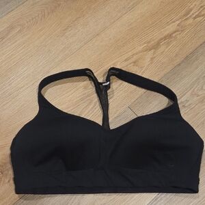 Lululemon Women's Black Sports Bra PtP 15